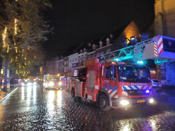 Woningbrand in centrum Maastricht, vier horecapanden ontruimd