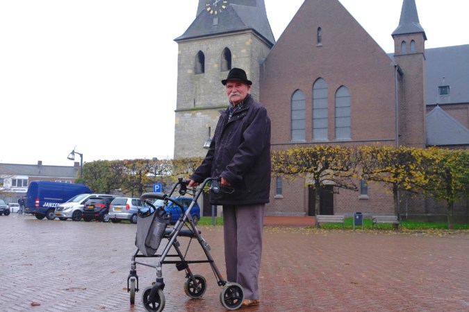 Geen weekmarkt in Stramproy zonder vrijwillige marktmeester Jules (84)