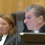 Jos Brech demonstreert liggend voor het hof hoe hij Nicky vond: ‘Ik was met stomheid geslagen’