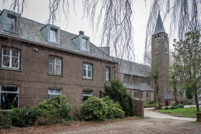 Wooncommunity, horeca en recreatie in klooster Ulingsheide in Tegelen