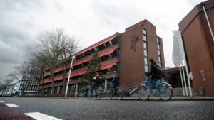 Sint-Maartenscollege Maastricht in diepe rouw na dodelijk scooterongeluk leerling (16): alle klassen naar huis