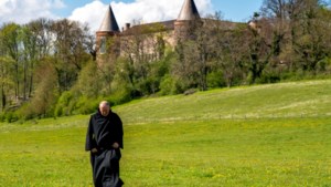 Frater Leo is in klooster Mamelis al 48 jaar gelukkig: ‘Je moet er wel voor geroepen zijn, anders word je knettergek’