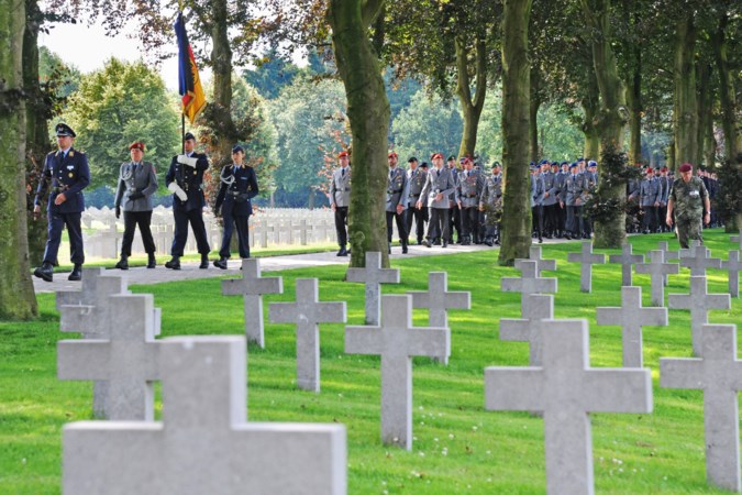 Opperrabbijn spreekt op Duitse begraafplaats Ysselsteyn die hij eerder ‘verzamelbak van onder meer SS-tuig’ noemde