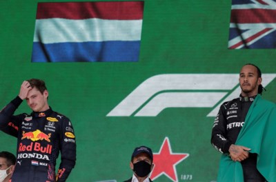 Buitenlandse media: ‘Max Verstappen blijft leiden, en dat is waar het nu om draait voor hem’