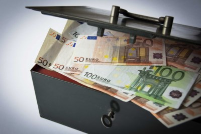 In het geheim vergaderen over geld? Daar beslist politiek Maastricht toch zelf over?
