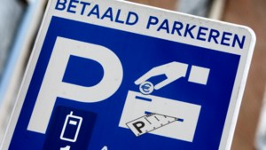 Aanscherping coronaregels leidt tot minder betaald parkeren