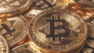 Prijzen bitcoin en andere cryptomunten flink omlaag