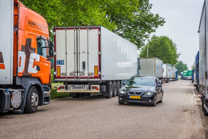 Plan truckparkings vanwege kosten even in de ijskast: provincie overlegt met Rijk over bijdrage