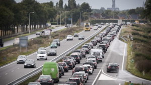 Roermond zet zich schrap: twee weekenden enorme toeloop van Duitse koopjesjagers