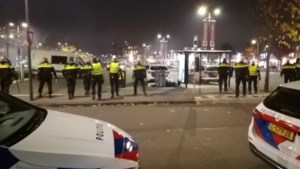 Burgemeester Leurs van Stein haalt alles uit de kast om herhaling rellen te voorkomen: ‘Geen plaats voor mensen die uit zijn op confrontatie met de politie’