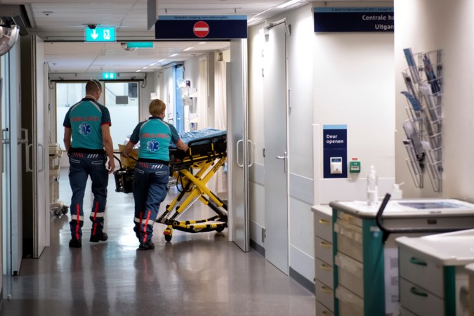 Heeft Hugo de Jonge gelijk en is code zwart ver weg? ‘We rijden keihard op muur af, maar de bestuurder kijkt dromerig uit raam’