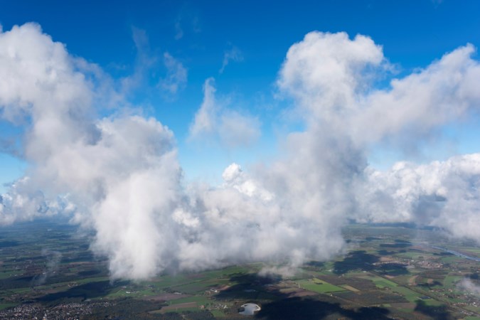 Nieuwe Bosatlas toont de weersextremen van Limburg: de meeste hagelstenen, de meeste tropische dagen