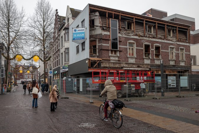 Uitgepakte historische gevel roept vraag op: wat zit er in Heerlen nog meer aan moois verstopt? 