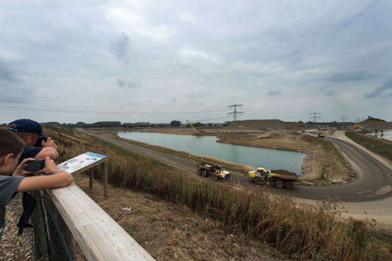 Is er in Nederland straks nog genoeg beton om al die huizen te bouwen?