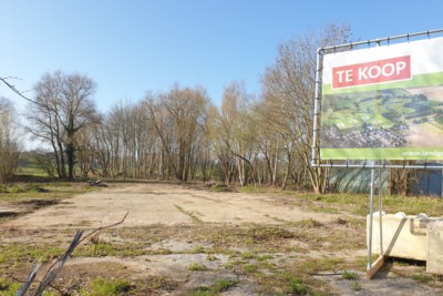Raad Beek na fel debat akkoord met bouw villapark in natuurgebied Spaubeek