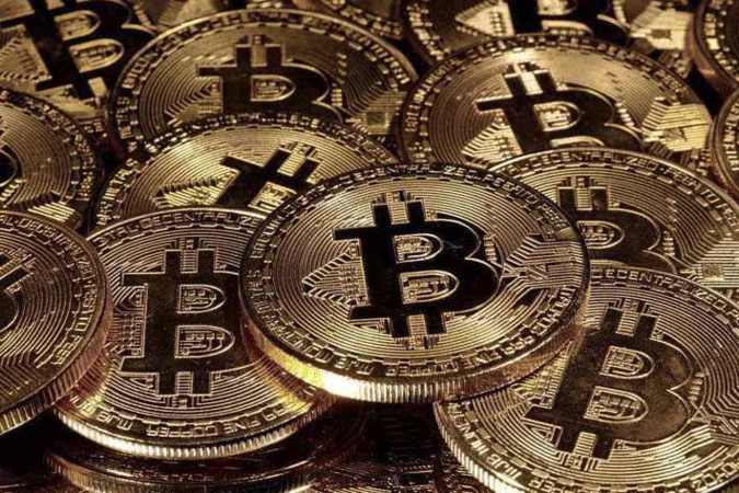Paniek op cryptomarkt: miljardenverlies voor bitcoinbelegger