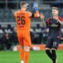 Club van Mark Flekken scoort zes keer in één helft tegen Gladbach