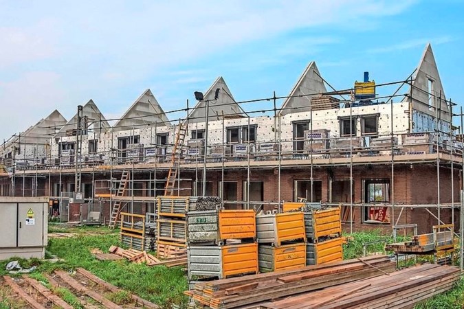 Gemeenten: woningbouw komt tot stilstand door meer bouwregels
