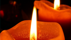 Gratis oranje kaarsen in Beekdaelen om aandacht te vragen voor geweld tegen vrouwen