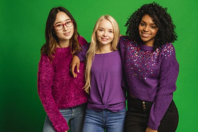 Draag paars en toon je solidair met LHBTI+-jongeren op 'Paarse Vrijdag' - De Limburger