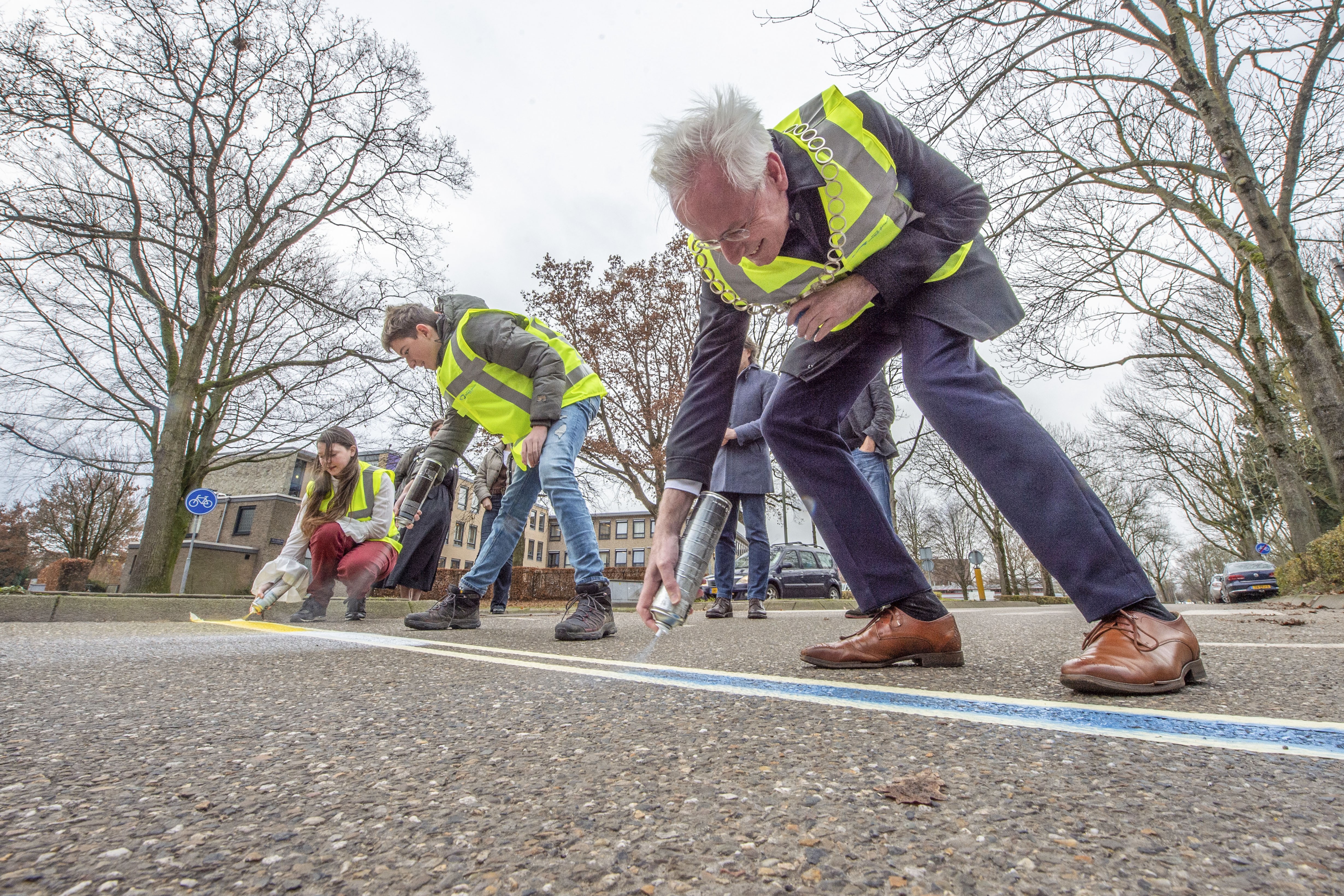 Leerlingen Graaf Huyn College In Geleen Regelen Regenboogzeb... - De ...