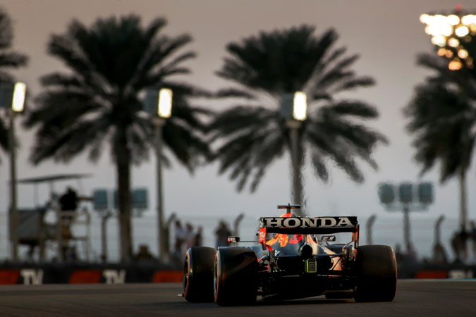 Valsspelen in slotrace Formule 1 kan, maar de kans dat het iets oplevert, is vrijwel nihil