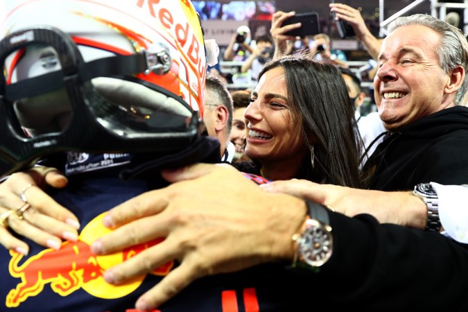 Even voorstellen, dit is de vriendin van wereldkampioen Max Verstappen