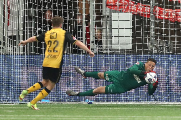 Podcast: ‘Het klinkt lullig, maar als je in de eerste divisie een keeper hebt die er af en toe eentje uithoudt, ben je al een eind op weg’