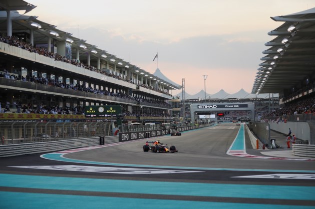 Verstappen dinsdag nog een keer de baan op in Abu Dhabi