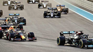FIA wil ’lessen trekken’ uit Abu Dhabi en gaat slotfase race ’uitgebreid analyseren’