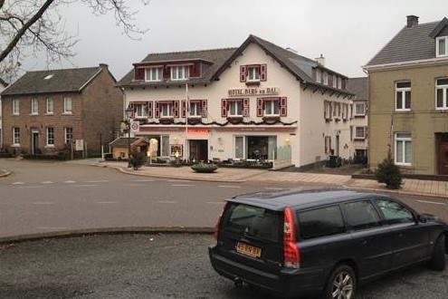 Hotel Epen mag oprit buren van rechtbank niet gebruiken voor bevoorrading