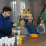 Warme kerstgroet voor bewoners Venrayse verpleeghuizen van een boerin met een missie