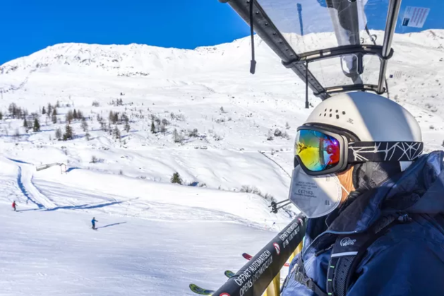 Oostenrijk zet Nederland op coronarisicolijst: klap voor Nederlandse wintersporters en reisbranche