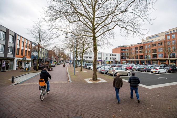 Grootse plannen voor Panningen: een autovrij Raadhuisplein en een nieuwe weg achter het centrum om