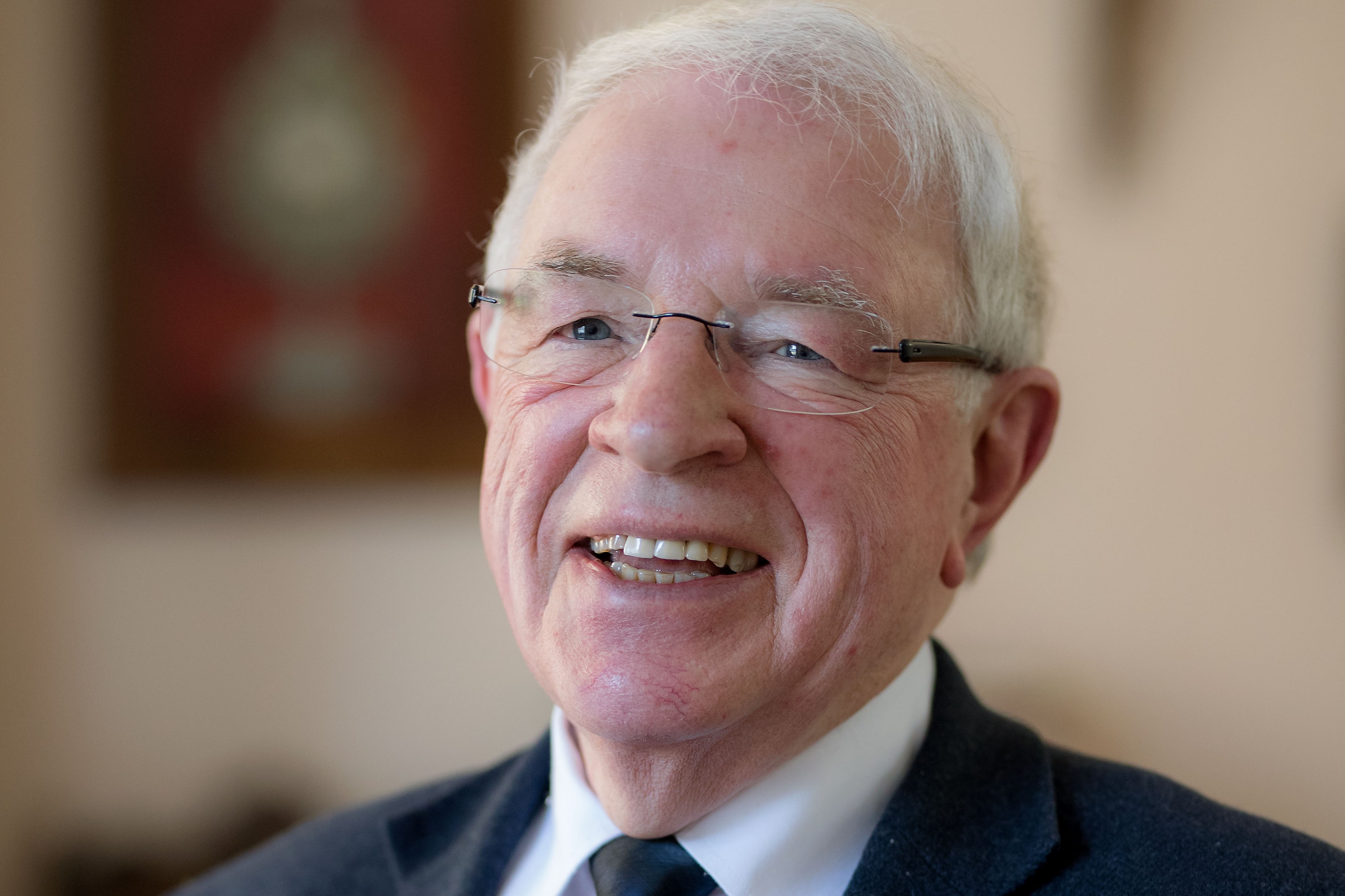 Pastoor Broekhoven: 'Het licht zal het winnen van de duisternis' - De Limburger