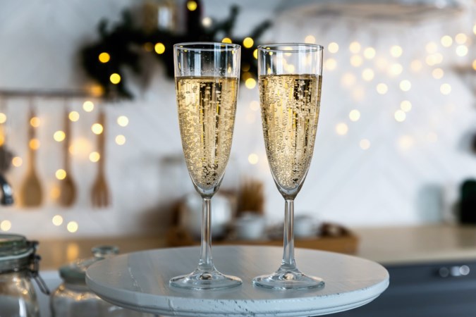 Test! Dit zijn de beste bubbels om het nieuwe jaar mee in te luiden (voor grote en kleine beurs)