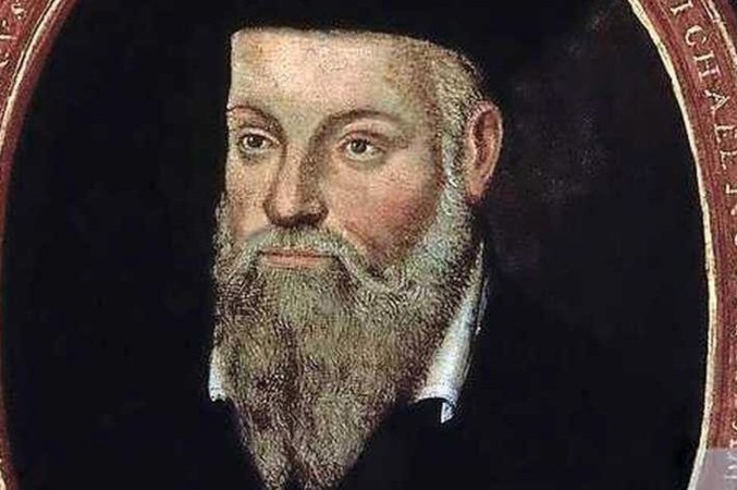 ‘Meestervoorspeller’ Nostradamus over 2022: torenhoge prijzen, opmars crypto en een enorme explosie