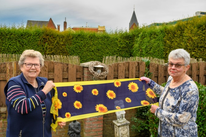 Bloemenhulde voor Tila en Marie-Louise; veertig jaar vrijwilliger bij de Zonnebloem Kerkrade-Landgraaf