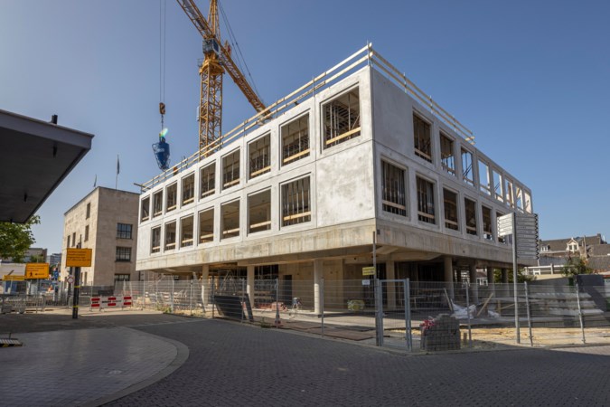 Fundering oude stadskantoor bleek te dun voor de bouw van het nieuwe kantoor: Heerlen moet bouwer 1,2 miljoen betalen