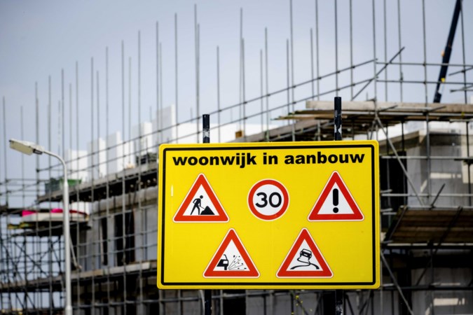 Hoera voor minister voor Wonen, maar ook in 2022 blijft de markt op slot