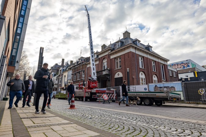 Foto’s: Monumentale panden Honigmannstraat krijgen eindelijk hun broodnodige opknapbeurt