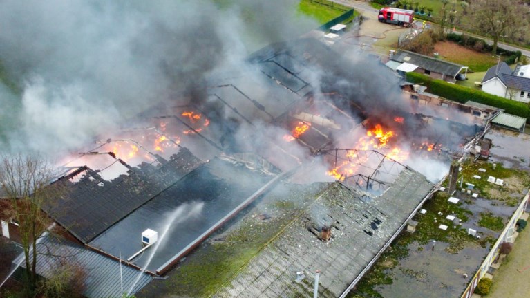 Opruimactie na vrijkomen asbest bij uitslaande brand in Nederweert