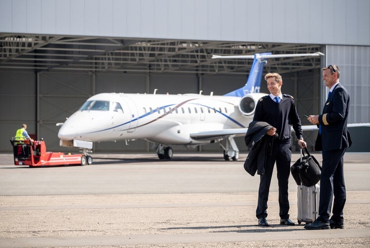 Bedrijven op en rond luchthaven roeren zich: ‘Wij komen er bekaaid vanaf’