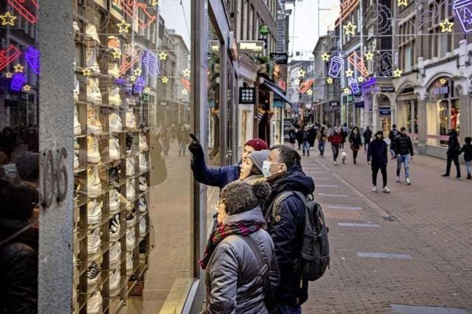 Geduld raakt op bij ondernemers na uitspraken langere lockdown: ‘Indruk dat OMT dit land runt en niet het kabinet’