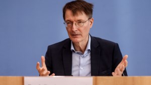 Duitse gezondheidsminister wil vasthouden aan vaccinatieplicht