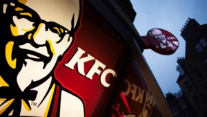 Gebrek aan kippenvangers dwingt fastfoodketen KFC deel Australisch menu te schrappen
