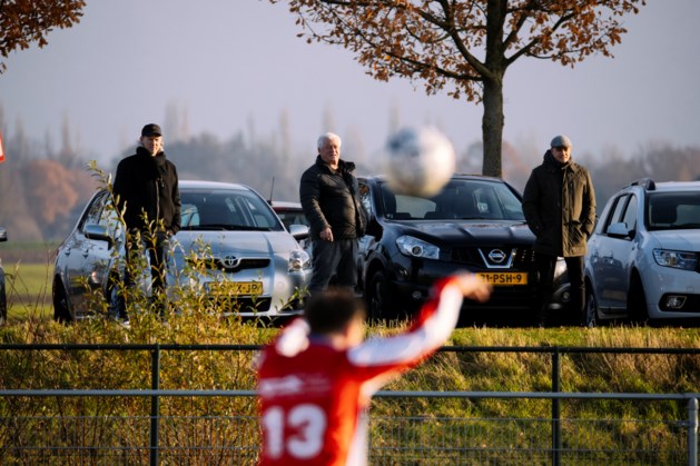 KNVB stelt hervatting amateurvoetbal met zeker een week uit