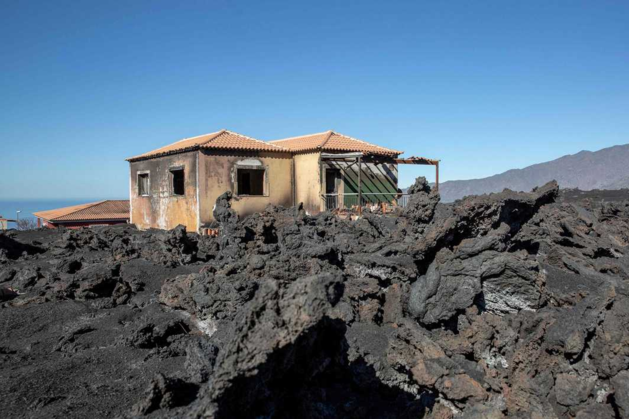 Evacués La Palma naar huis, maar overal as: ’Schoonmaak gaat zeker half jaar duren’
