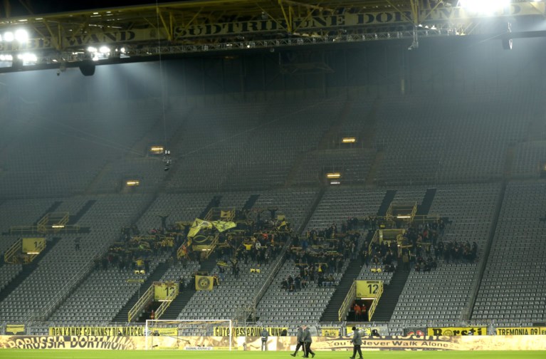 Zonder Mark Flekken krijgt Freiburg pak slag van Dortmund