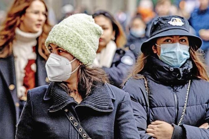 Op welke plekken is een mondkapje verplicht? En welk masker moet je nu eigenlijk dragen?